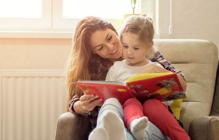 leer cuentos con niños pequeños