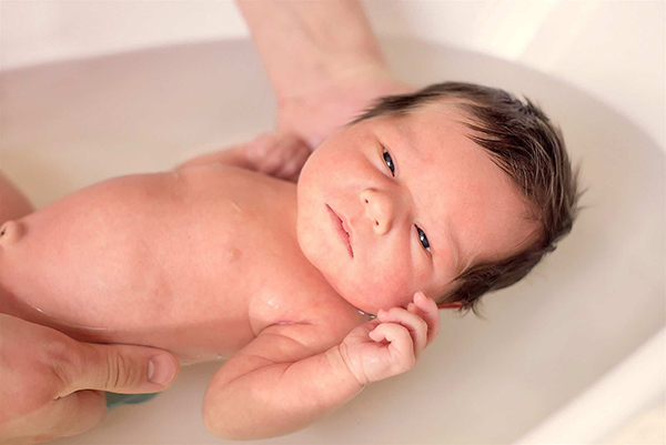 cómo aliviar los cólicos del recién nacido