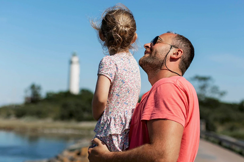 lighthouse parenting qué es