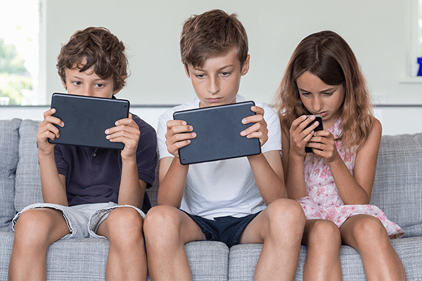 cómo fomentar la curiosidad en los niños